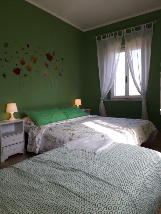 Alle Preci Country House Santa Restituta 外观 照片